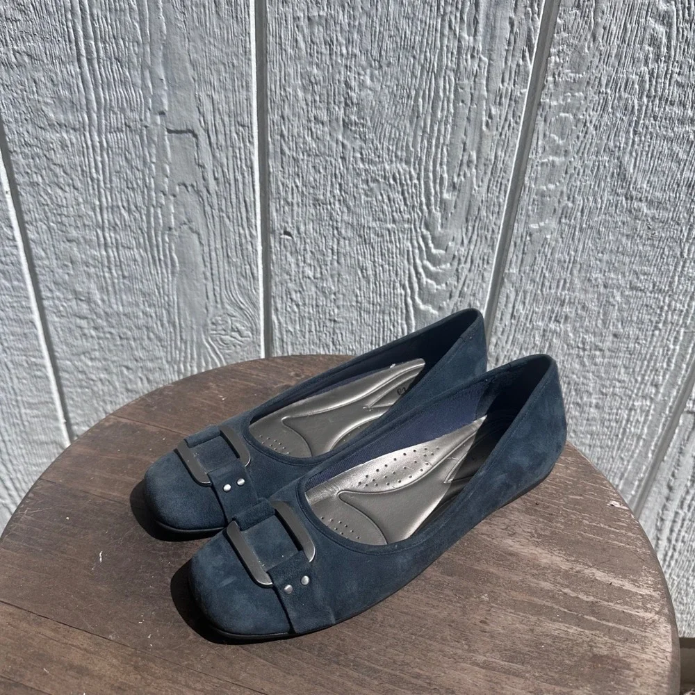 Trotters Ballet Flats Navy Blue Suede Square Toe Buckle Comfort Shoes 8.5 SS